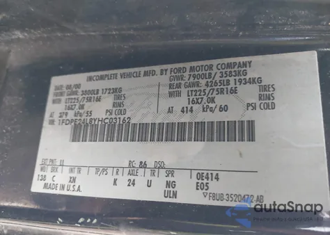 2000 Ford E-250 Recreational from USA, damaged, VIN 1FDPE24L8YHC03162